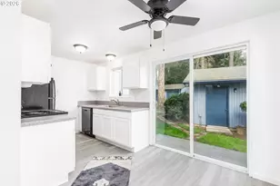 7920 SW Fanno Creek Dr, Tigard, OR 97224 - Photo 5