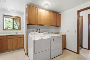 1735 NE 57th Ave, Hillsboro, OR 97124 - Photo 31