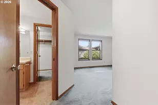 1735 NE 57th Ave, Hillsboro, OR 97124 - Photo 17