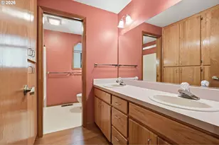 1735 NE 57th Ave, Hillsboro, OR 97124 - Photo 29