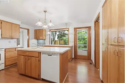 1735 NE 57th Ave, Hillsboro, OR 97124 - Photo 11