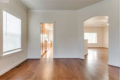 4699 Symphony Dr, Eugene, OR 97404 - Photo 7