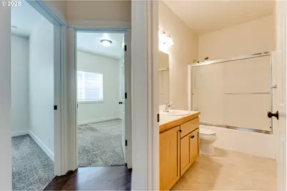 4699 Symphony Dr, Eugene, OR 97404 - Photo 17