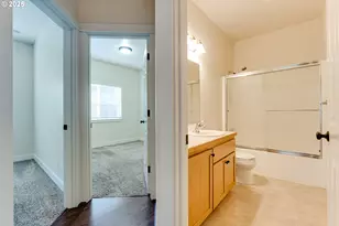 4699 Symphony Dr, Eugene, OR 97404 - Photo 17