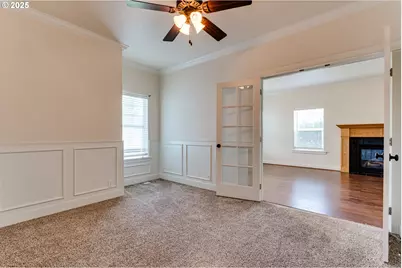 4699 Symphony Dr, Eugene, OR 97404 - Photo 15