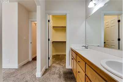 4699 Symphony Dr, Eugene, OR 97404 - Photo 21