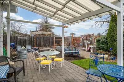 524 N 5th St, Creswell, OR 97426 - Photo 29