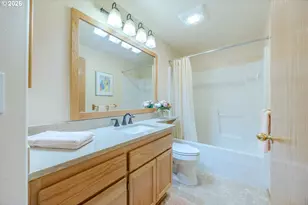 4075 Berrywood Dr, Eugene, OR 97404 - Photo 17