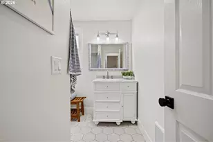 1357 E St, Springfield, OR 97477 - Photo 13