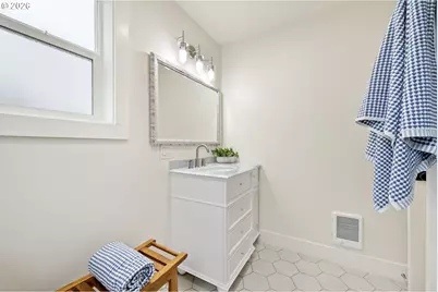 1357 E St, Springfield, OR 97477 - Photo 15