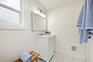 1357 E St, Springfield, OR 97477 - Photo 15