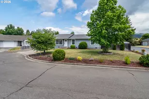 113 Shaffer Ct, Roseburg, OR 97471 - Photo 39