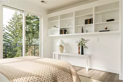 290 SW Moonridge Pl, Portland, OR 97225 - Photo 23