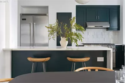 290 SW Moonridge Pl, Portland, OR 97225 - Photo 7