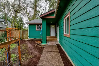 1010 Elkay Dr, Eugene, OR 97404 - Photo 3