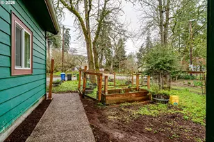 1010 Elkay Dr, Eugene, OR 97404 - Photo 35