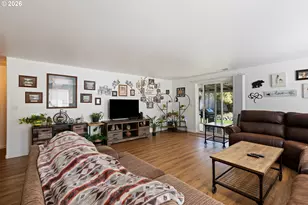 245 SE Wildwood Way, Myrtle Creek, OR 97457 - Photo 3