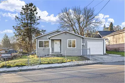 380 NW Cary St, Winston, OR 97496 - Photo 1