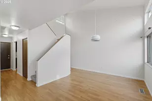 17570 NW Shorewood Dr, Beaverton, OR 97006 - Photo 9