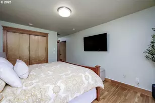 9690 SW Spring Crest Dr, Portland, OR 97225 - Photo 19