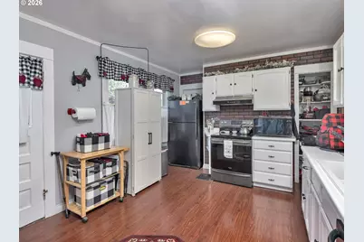 3935 NE 72nd Ave, Portland, OR 97213 - Photo 21