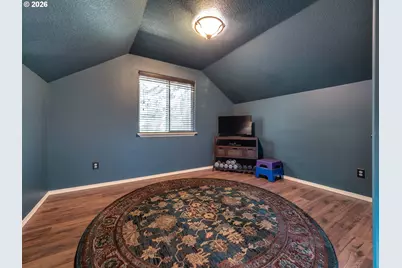 601 W 1st St #9, Newberg, OR 97132 - Photo 27