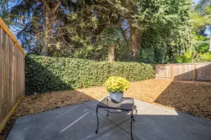 601 W 1st St, Newberg, OR 97132 - Photo 31