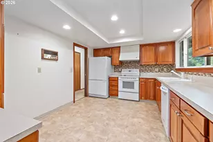 11865 NW Marylee Ct, Portland, OR 97229 - Photo 15