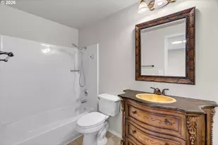 2203 SW Larsson Ave, Troutdale, OR 97060 - Photo 19