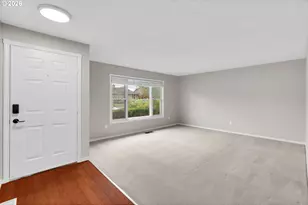 2203 SW Larsson Ave, Troutdale, OR 97060 - Photo 11