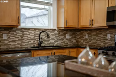 10592 NW 289th Ave, North Plains, OR 97133 - Photo 7