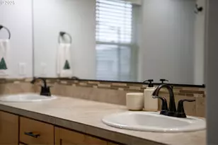 10592 NW 289th Ave, North Plains, OR 97133 - Photo 15