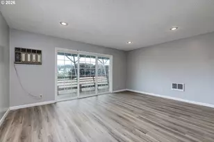 180 NE 6th St, Clatskanie, OR 97016 - Photo 3