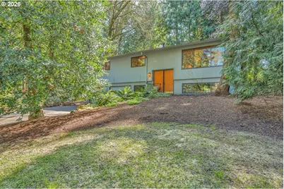 9200 SW Elrose Ct, Portland, OR 97224 - Photo 1