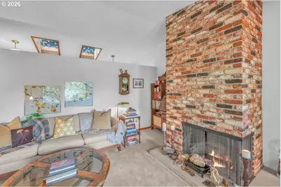 9200 SW Elrose Ct, Portland, OR 97224 - Photo 5