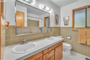 9200 SW Elrose Ct, Portland, OR 97224 - Photo 21
