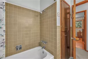 9200 SW Elrose Ct, Portland, OR 97224 - Photo 21