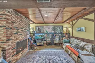 9200 SW Elrose Ct, Portland, OR 97224 - Photo 27