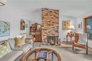 9200 SW Elrose Ct, Portland, OR 97224 - Photo 5