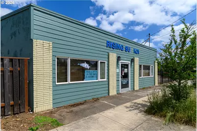 8721 SE Foster Rd, Portland, OR 97266 - Photo 7