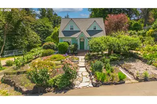 412 Jackson St, Oregon City, OR 97045 - Photo 1