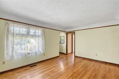 412 Jackson St, Oregon City, OR 97045 - Photo 7