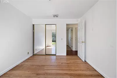 1980 Princeton Dr, Eugene, OR 97405 - Photo 17