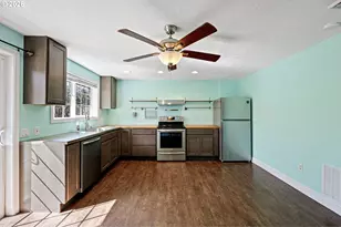 1980 Princeton Dr, Eugene, OR 97405 - Photo 25