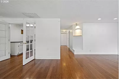 1980 Princeton Dr, Eugene, OR 97405 - Photo 5