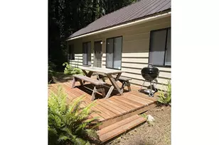 76270 E Road 28, Rhododendron, OR 97049 - Photo 9