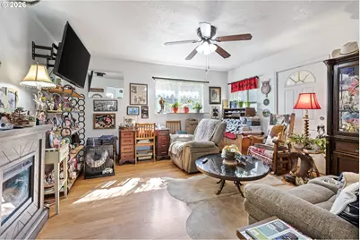 76317 Klohn Rd, Oakridge, OR 97463 - Photo 7