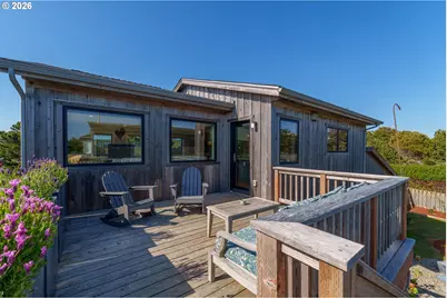 1305 Strawberry Dr, Bandon, OR 97411 - Photo 37
