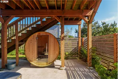 1305 Strawberry Dr, Bandon, OR 97411 - Photo 41
