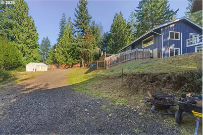 1101 E 15th St, Coquille, OR 97423 - Photo 43